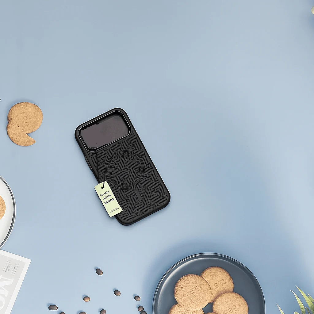 Luxury 17 Pro Max Pattern MagSafe iPhone Case