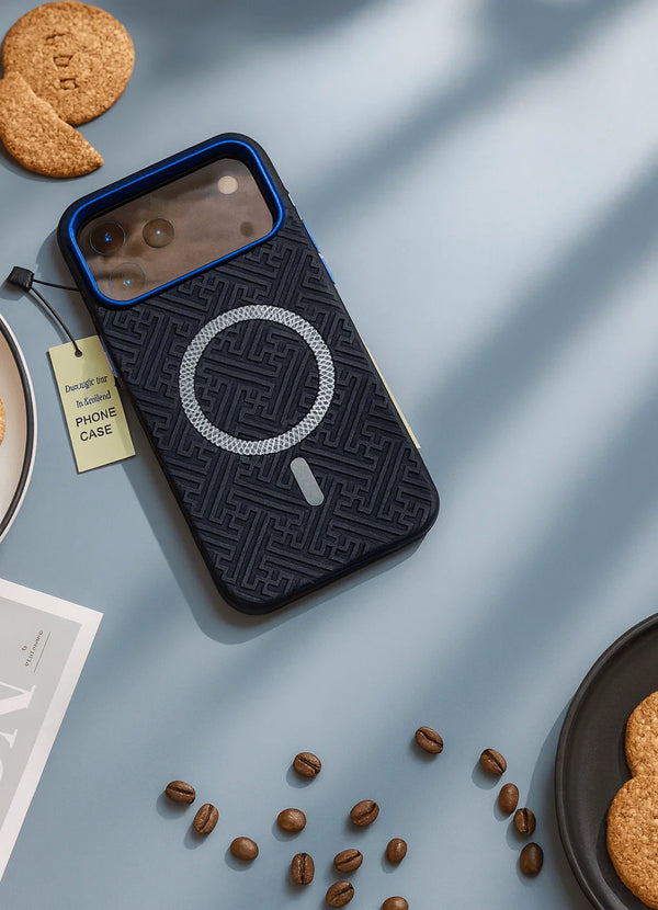 Luxury 17 Pro Max Pattern MagSafe iPhone Case